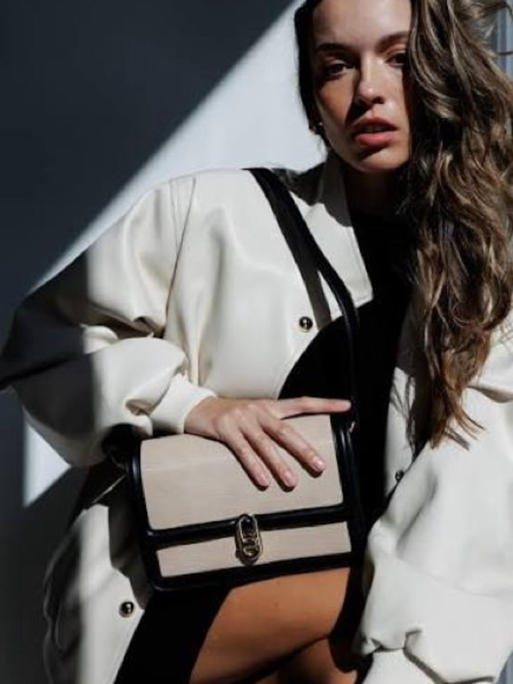 Jules Kae | Mia Crossbody Bag with Gold Hardware